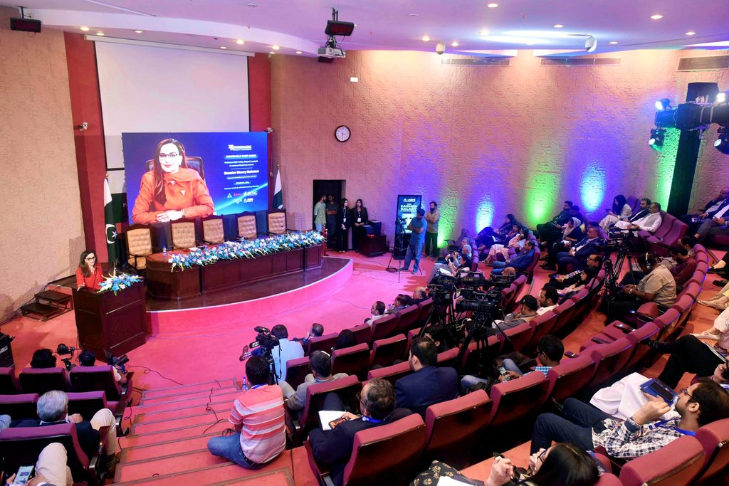 Senator Sherry Rehman addressing the audience at the Pakistan ESG Policy Report launch event at PIPS.