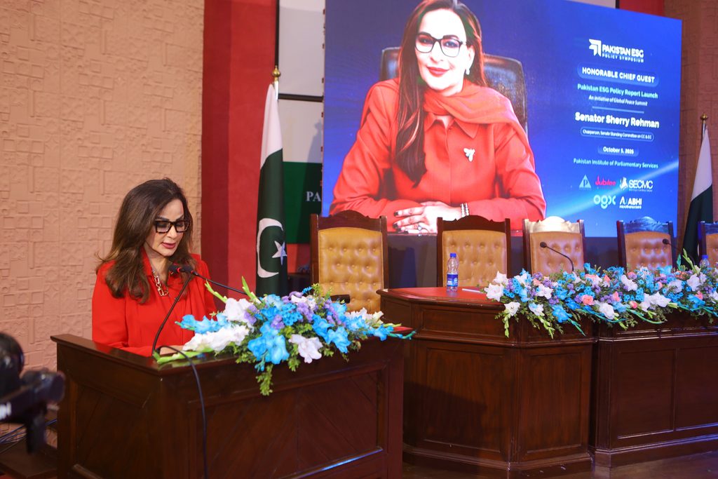 addressing the audience at the Pakistan ESG Policy Report launch event at PIPS.