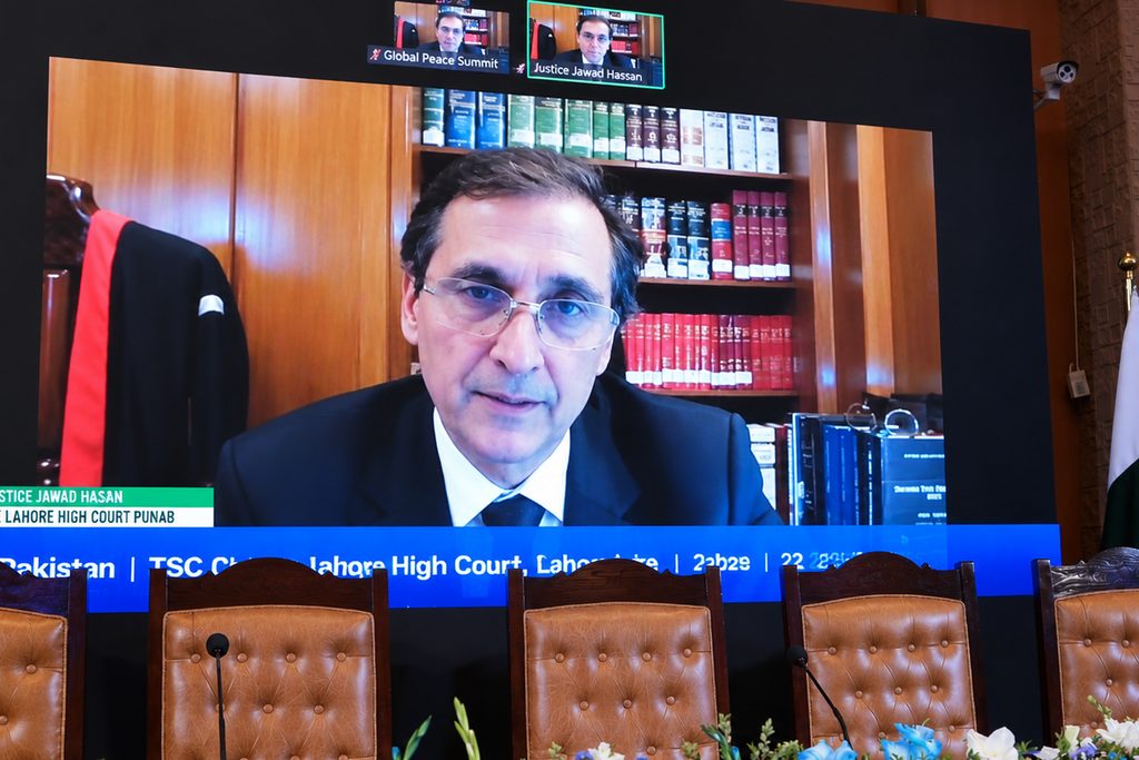 Justice Jawad Hassan addressing the audience at the Pakistan ESG Policy Report launch event at PIPS.
